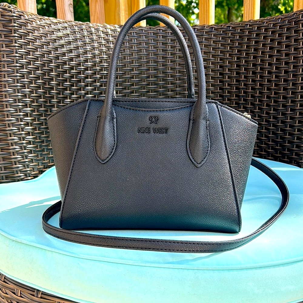 Nine West crossbody bag in black